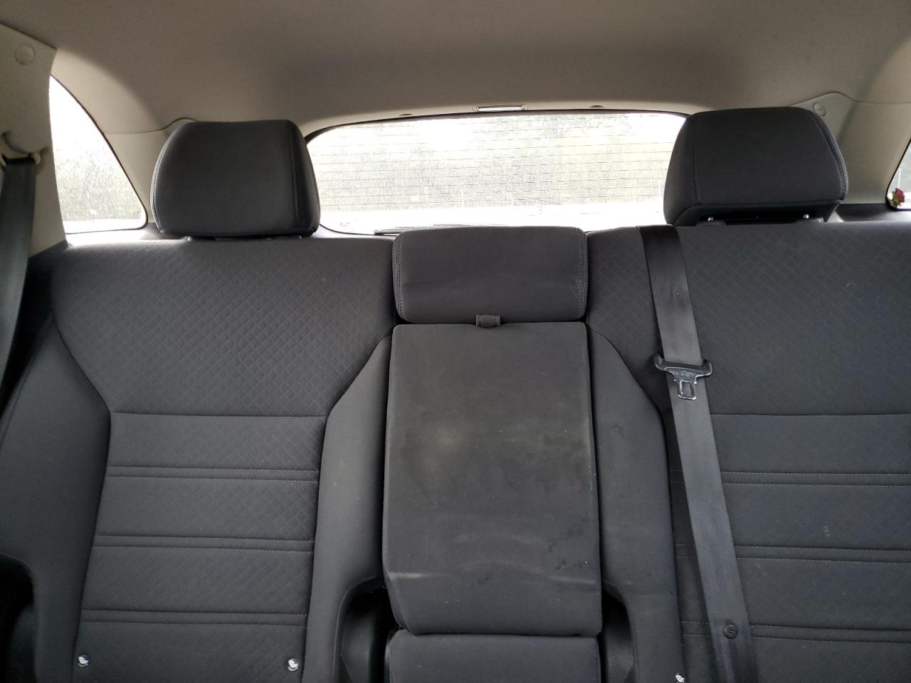2016 KIA Sorento VIN 5XYPG4A34GG005667 Copart auction photo, front end / minor dent/scratches damage thumbnail 10