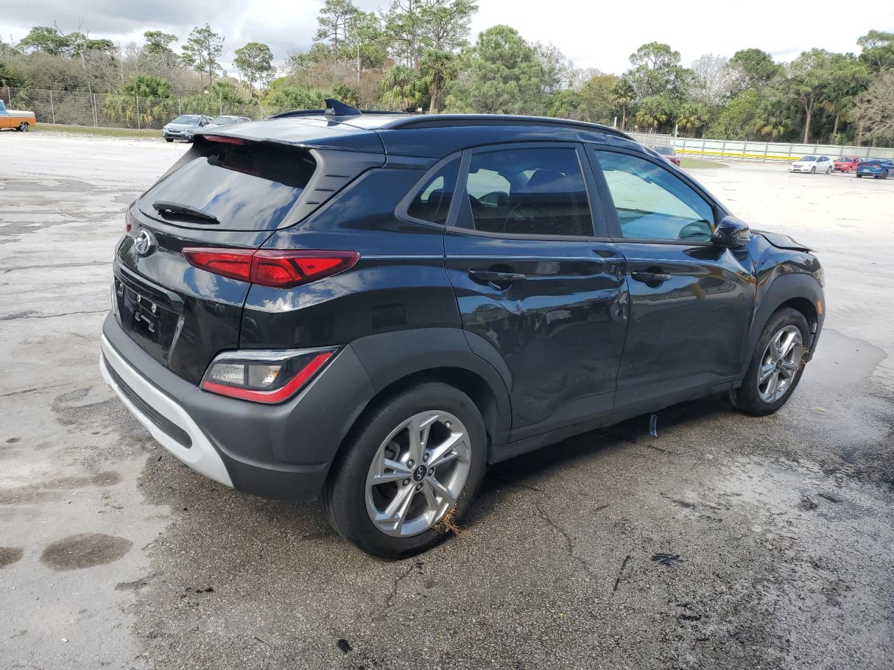 2022 Hyundai Kona VIN KM8K62AB5NU821769 Copart auction photo, rollover / hail damage thumbnail 3