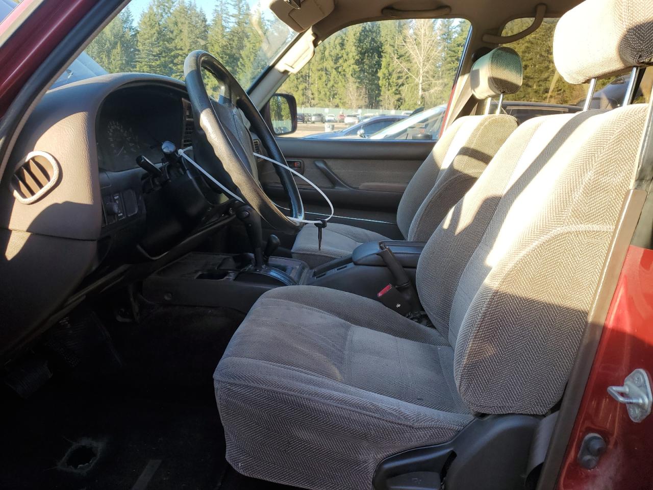 1994 Toyota Land Cruiser VIN JT3DJ81W3R0089015 Copart auction photo, front end / minor dent/scratches damage thumbnail 7