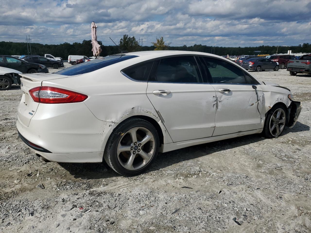 2014 Ford Fusion VIN 1FA6P0HD8E5378841 Copart auction photo, front end / side damage thumbnail 3