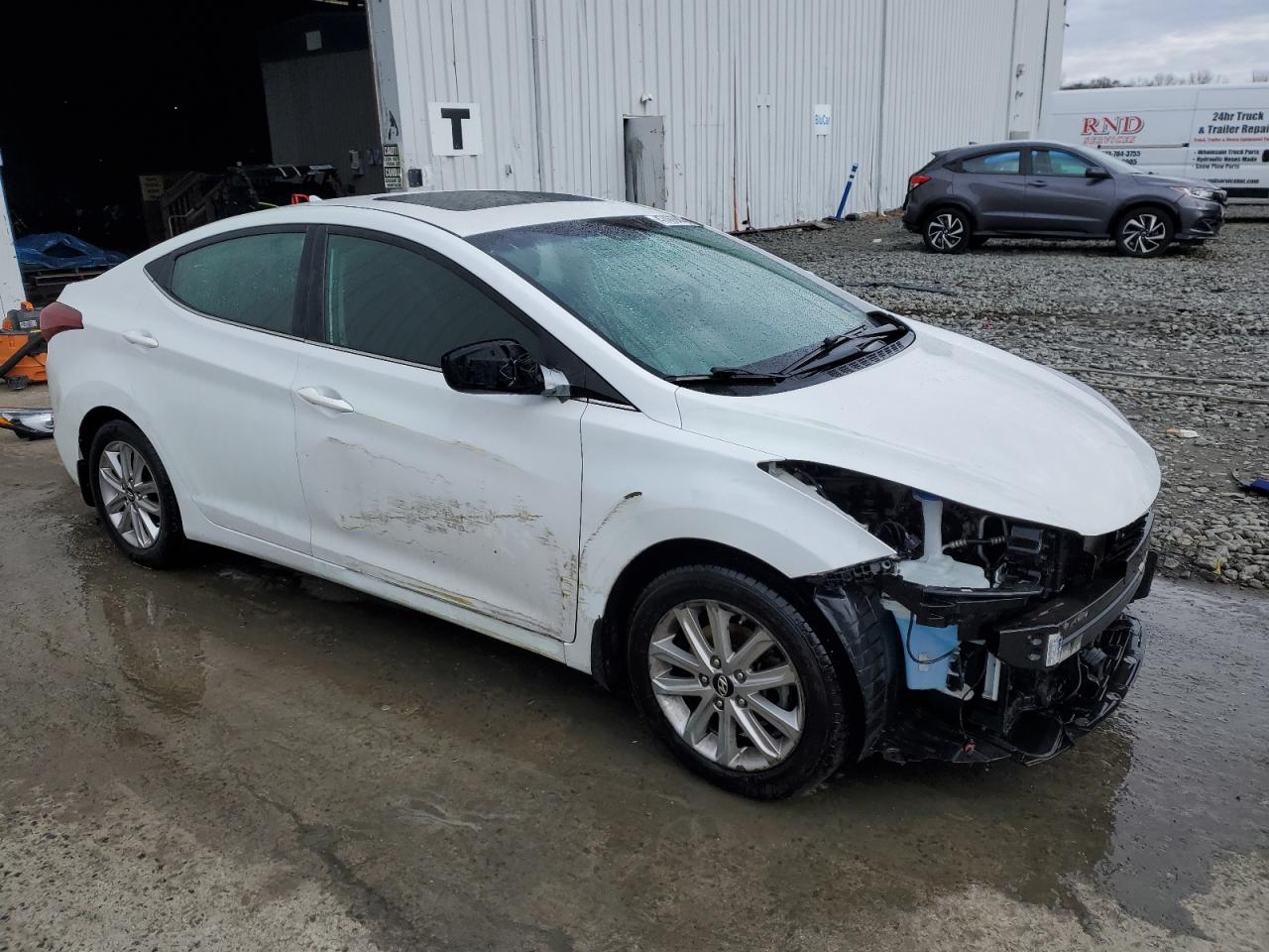 2015 Hyundai Elantra VIN 5NPDH4AE6FH587988 Copart auction photo, side / front end damage thumbnail 4