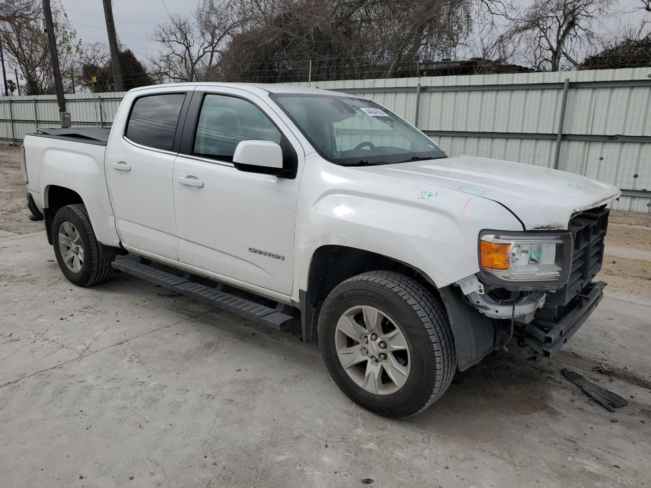 2016 GMC Canyon VIN 1GTG5CE30G1155625 Copart auction photo, front end / minor dent/scratches damage thumbnail 4
