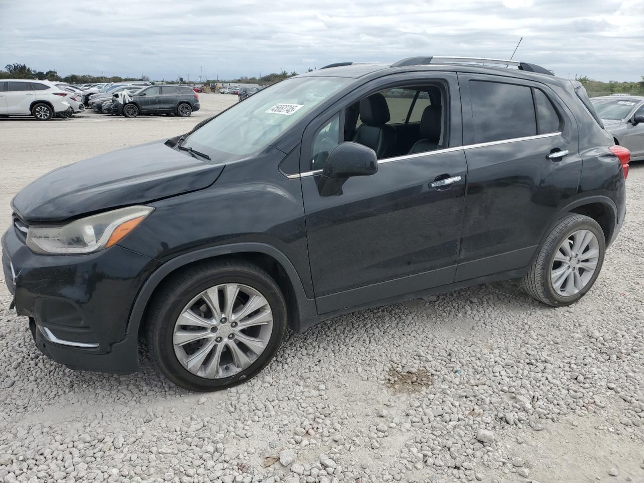 2017 Chevrolet Trax VIN 3GNCJMSB1HL190705