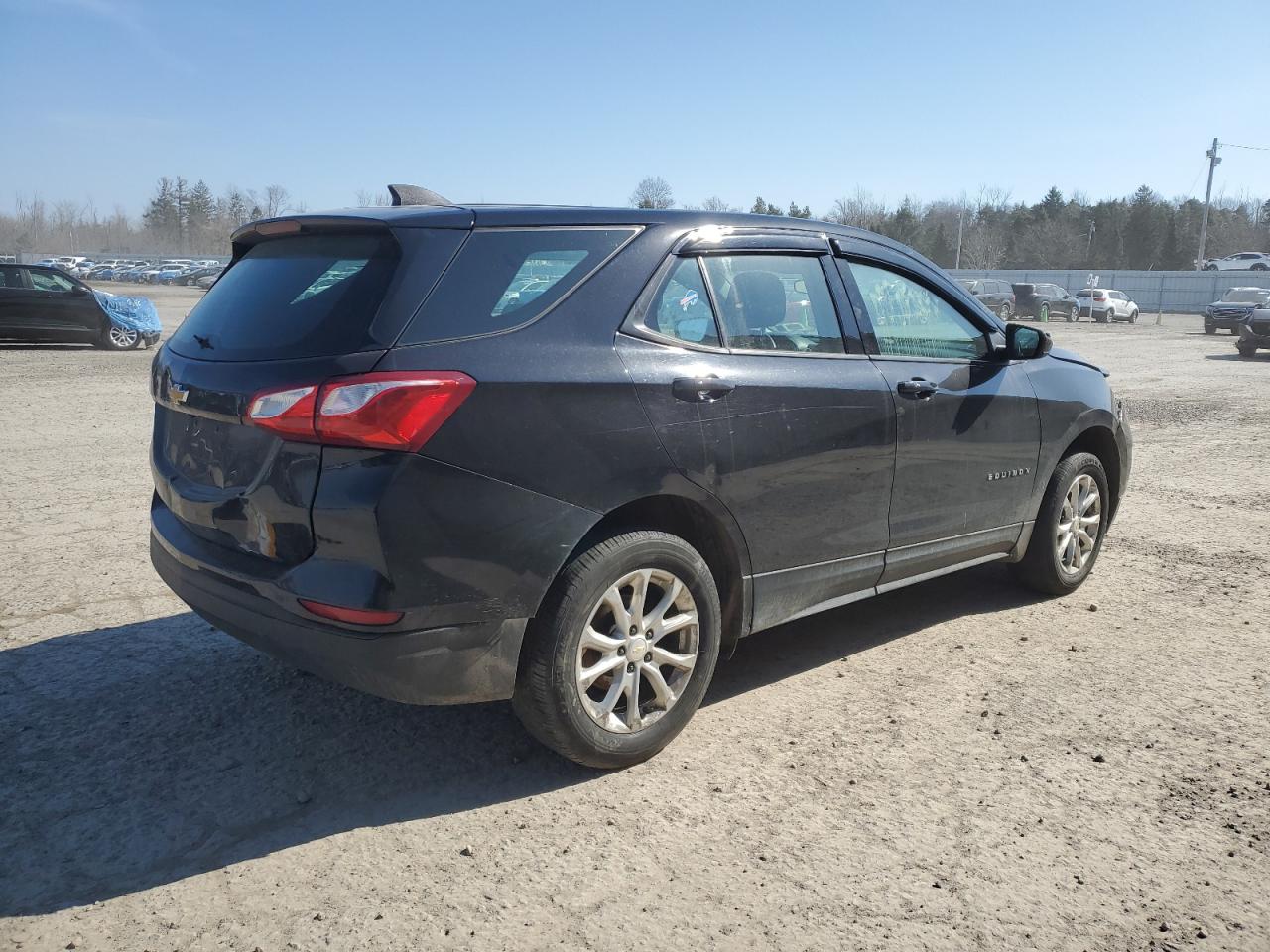 2019 Chevrolet Equinox VIN 2GNAXSEV9K6166924 Copart auction photo, front end / rear end damage thumbnail 3
