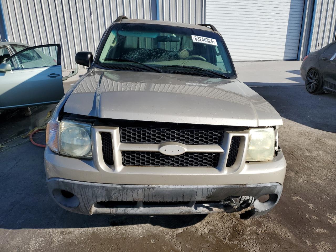 2004 Ford Explorer VIN 1FMZU67K34UA75811 Copart auction photo, rear end / side damage thumbnail 5
