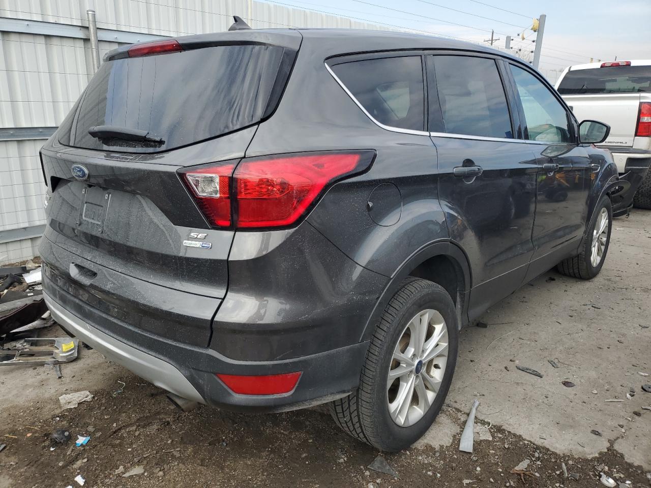 2019 Ford Escape VIN 1FMCU9GDXKUB49859 Copart auction photo, front end damage thumbnail 3