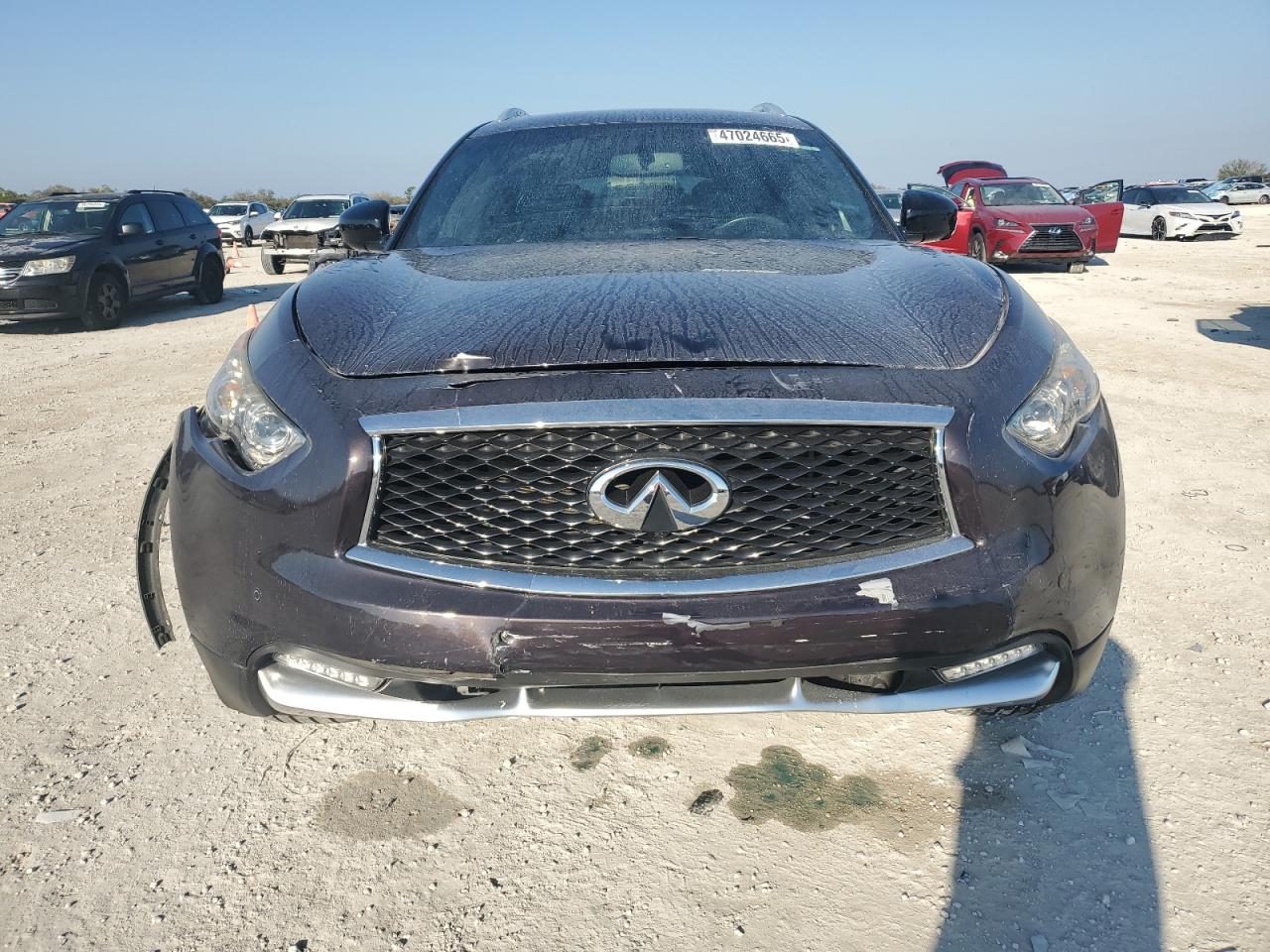 2017 Infiniti QX70 VIN JN8CS1MW2HM410884 Copart auction photo, front end damage thumbnail 5
