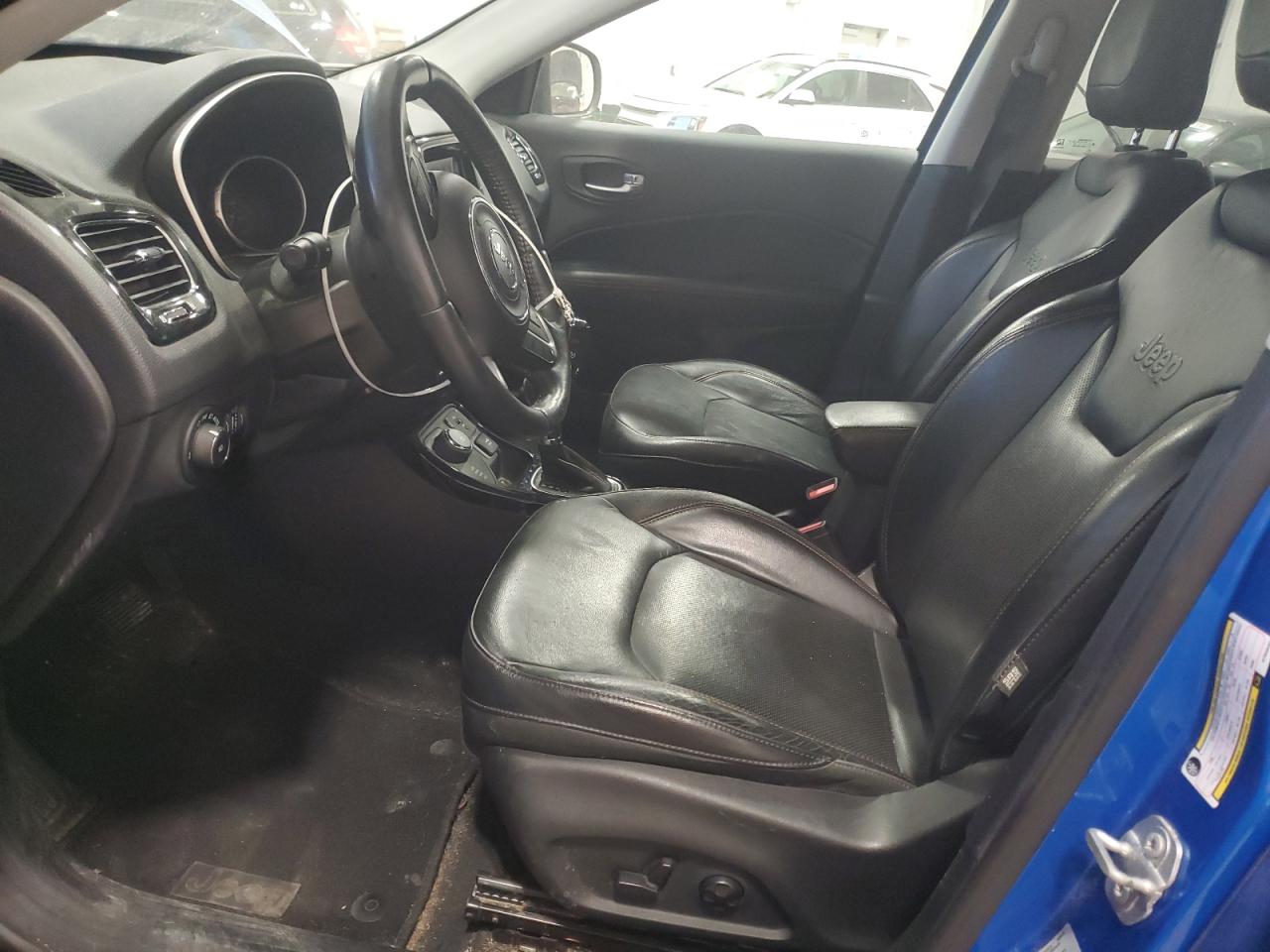 2017 Jeep Compass VIN 3C4NJDCB6HT640493 Copart auction photo, missing/altered vin / front end damage thumbnail 7
