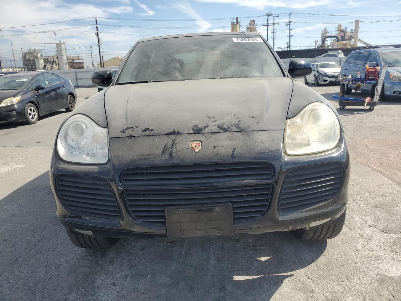 2006 Porsche Cayenne VIN WP1AC29P56LA90811 Copart auction photo, side damage thumbnail 5