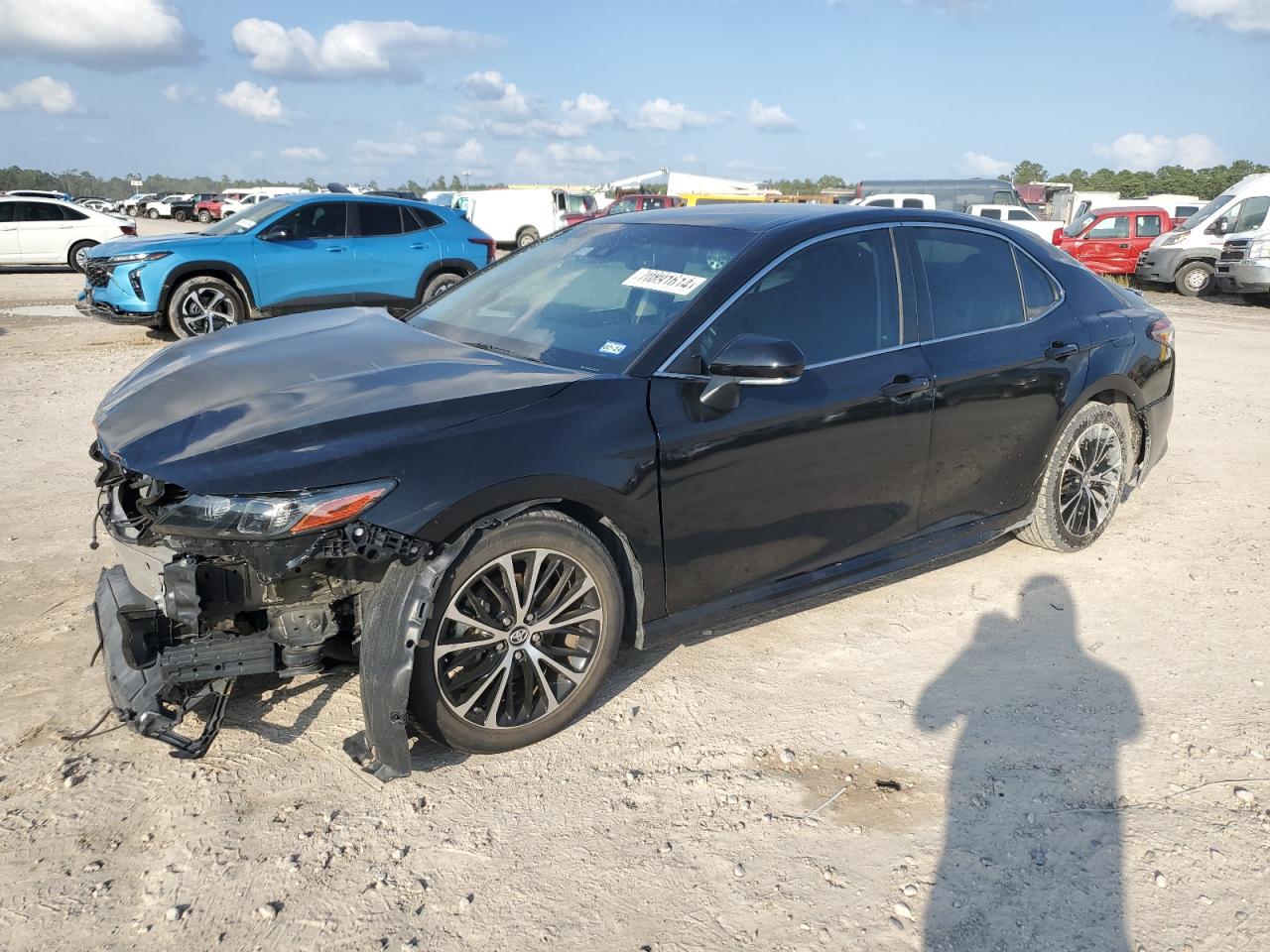 2018 Toyota Camry VIN 4T1B11HK8JU083393