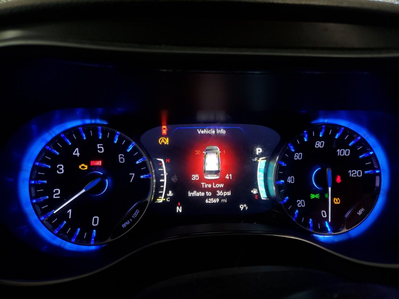 2019 Chrysler Pacifica VIN 2C4RC1GG9KR633760 Copart auction photo, side / front end damage thumbnail 9