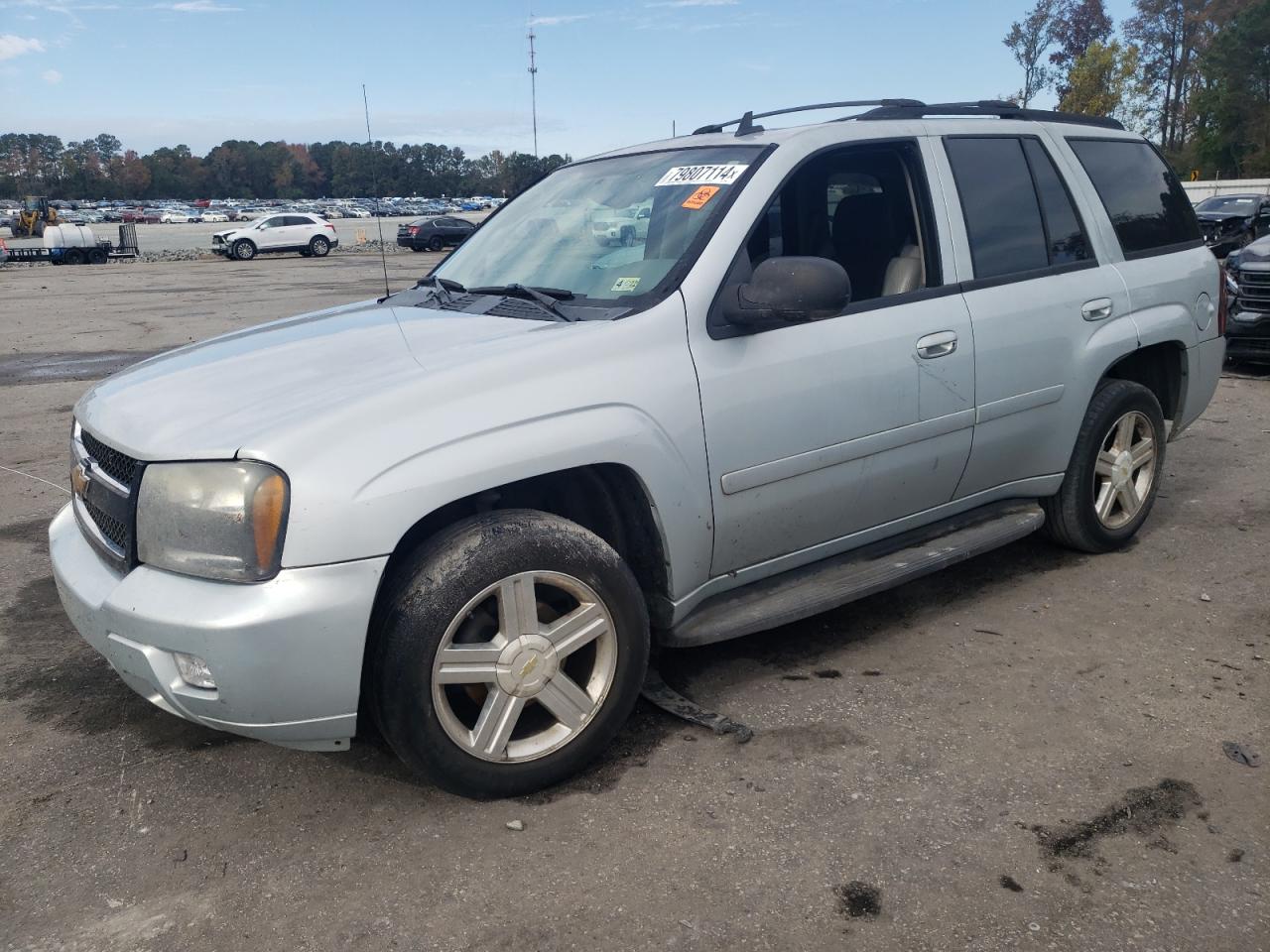 2008 Chevrolet TrailBlazer VIN 1GNDT13S582102946