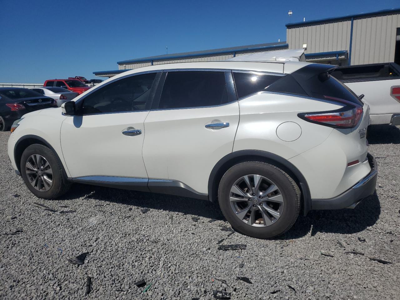 2015 Nissan Murano VIN 5N1AZ2MGXFN257753 Copart auction photo, rear end / minor dent/scratches damage thumbnail 2