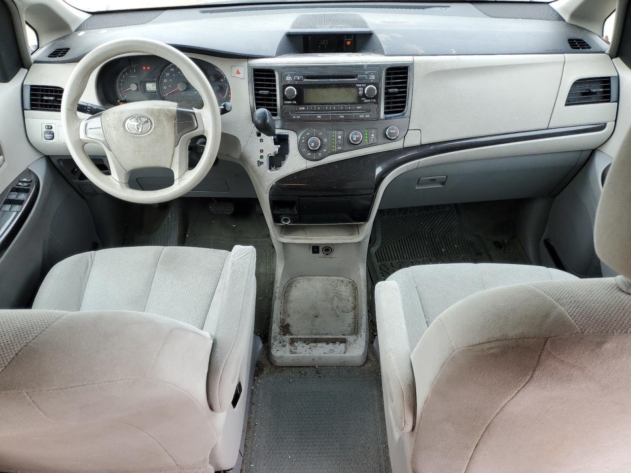 2014 Toyota Sienna VIN 5TDZK3DC6ES430935 Copart auction photo, side / rear end damage thumbnail 8