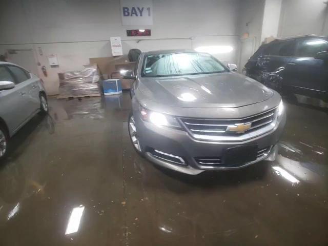 2018 Chevrolet Impala VIN 2G1125S31J9117590 Copart auction photo, rear end / side damage thumbnail 13