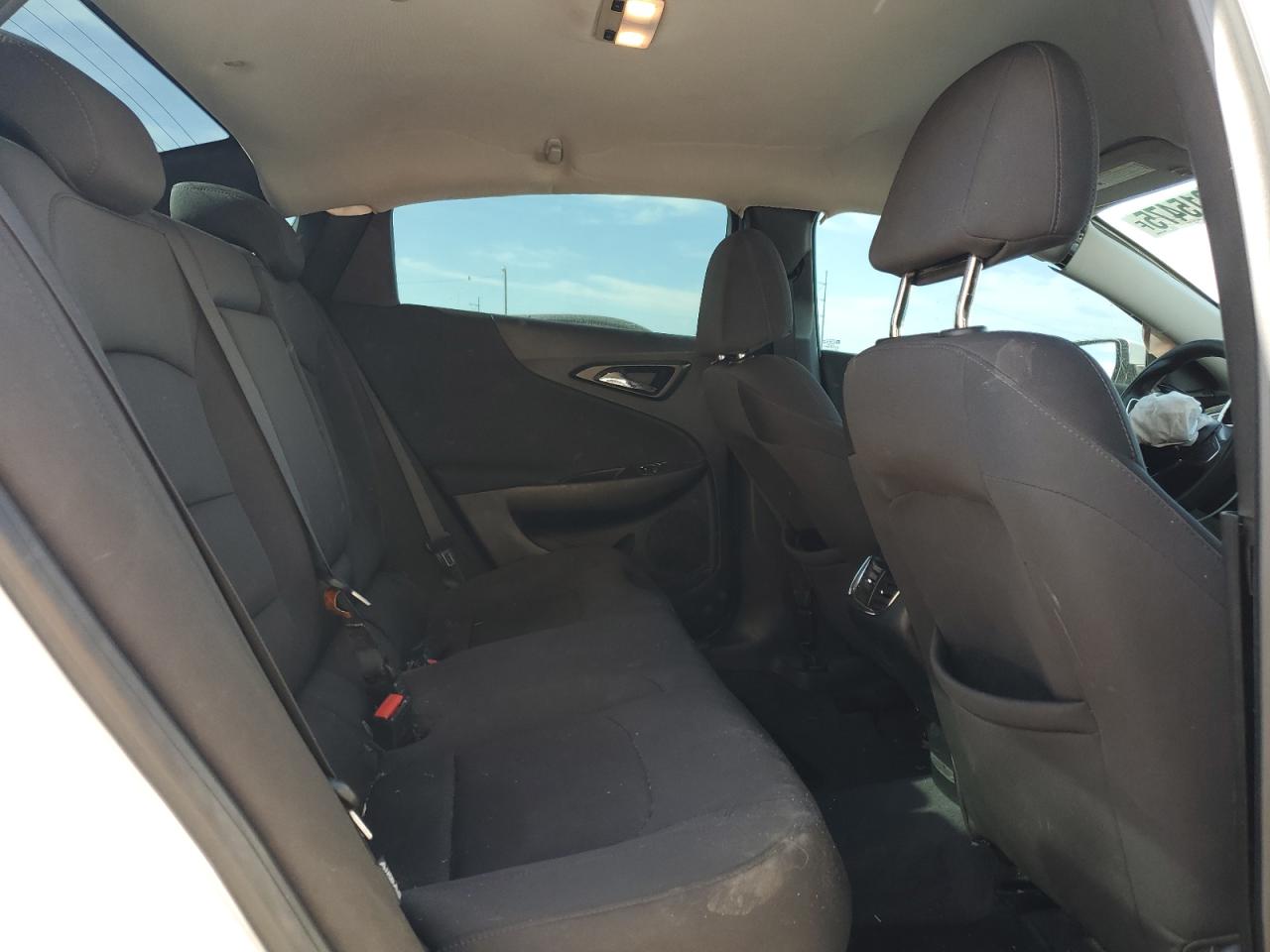 2019 Chevrolet Malibu VIN 1G1ZD5ST5KF167849 Copart auction photo, front end / side damage thumbnail 10