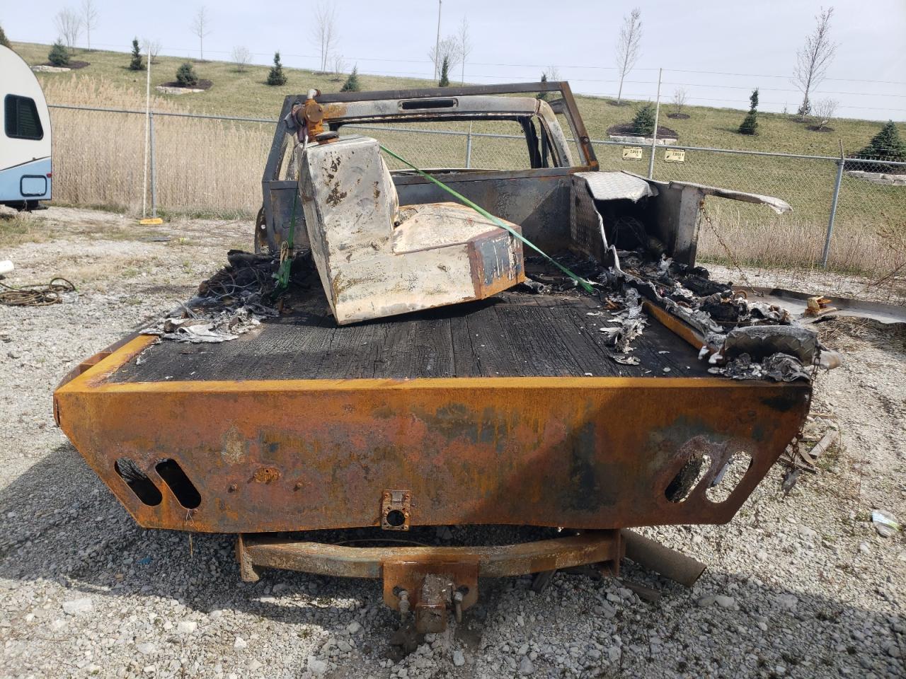 2007 Chevrolet Silverado VIN 1GBHC24U47E111137 Copart auction photo, burn / front end damage thumbnail 6