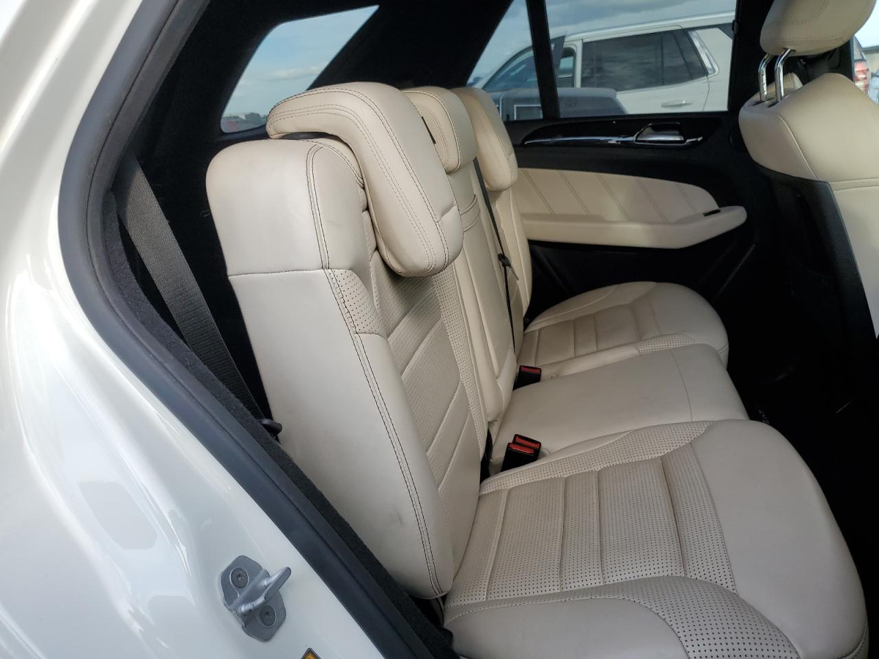 2018 Mercedes-Benz GLS-klasse VIN 4JGDA7FB7JA999269 Copart auction photo, water/flood damage thumbnail 11