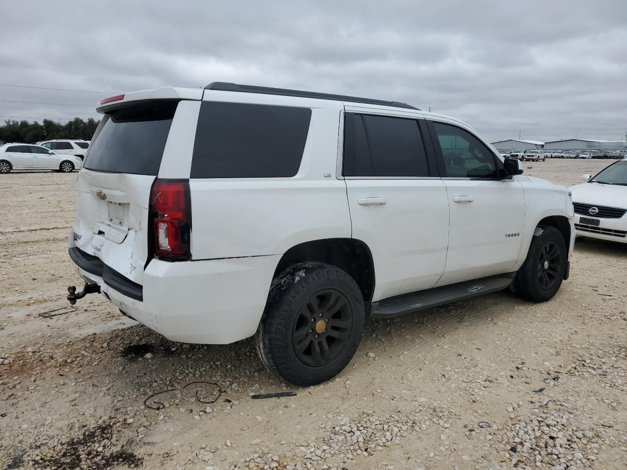 2016 Chevrolet Tahoe VIN 1GNSCAKC6GR442744 Copart auction photo, front end / rear end damage thumbnail 3