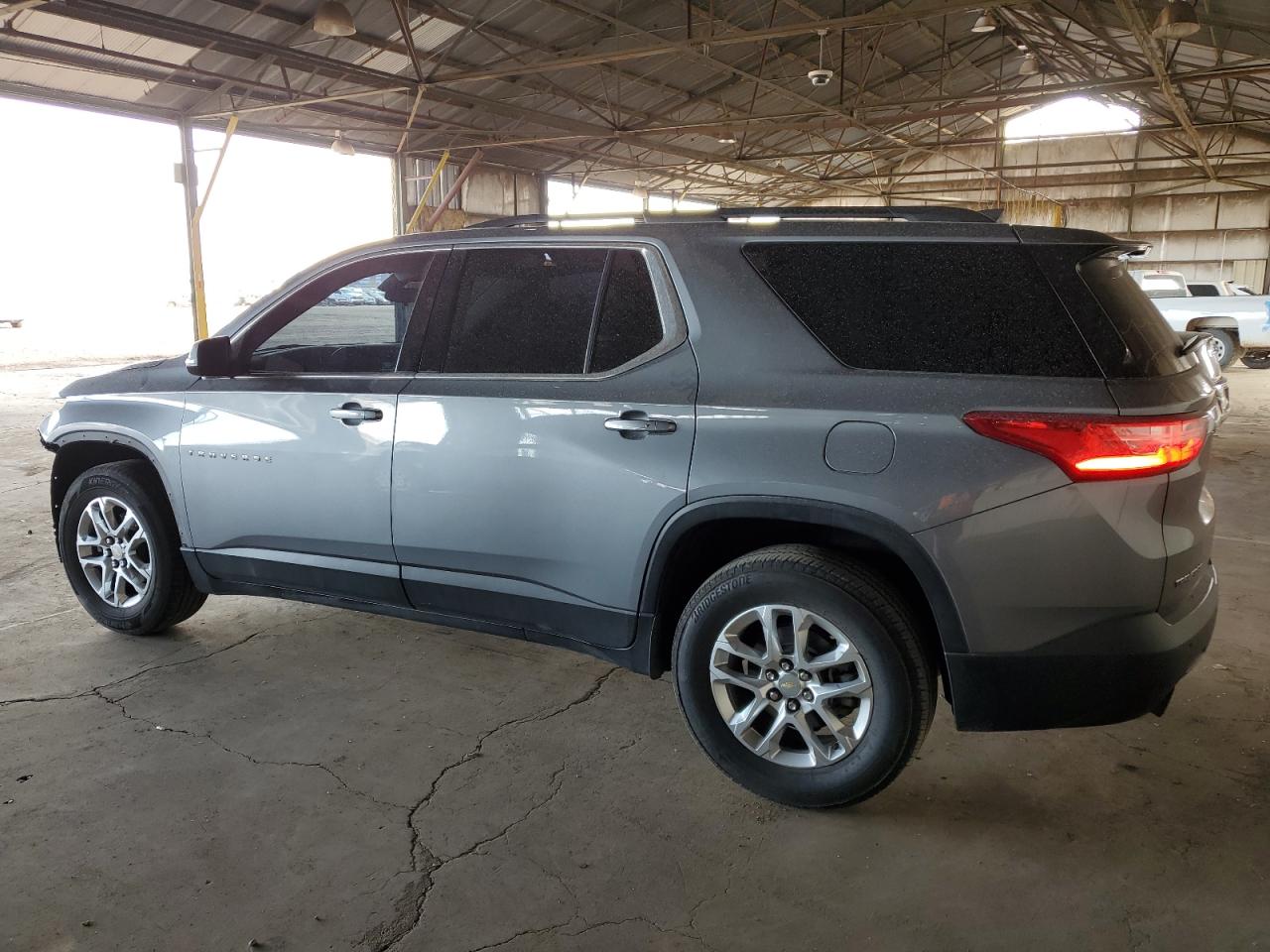 2019 Chevrolet Traverse VIN 1GNERGKW7KJ275682 Copart auction photo, front end damage thumbnail 2
