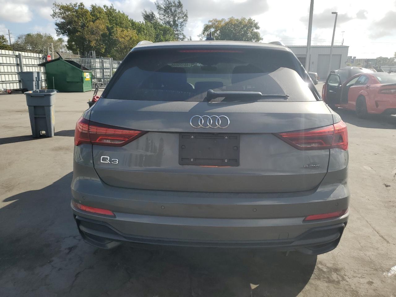 2020 Audi Q3 VIN WA1DECF37L1052630 Copart auction photo, front end / side damage thumbnail 6