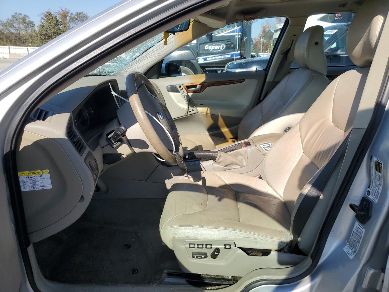 2005 Volvo V70 VIN YV1SW640252468094 Copart auction photo, all over / undercarriage damage thumbnail 7