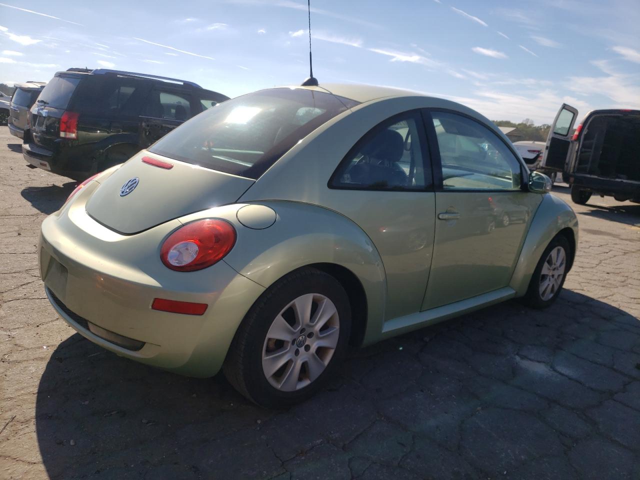 2008 Volkswagen Beetle VIN 3VWPW31C78M527062 Copart auction photo, mechanical / minor dent/scratches damage thumbnail 3