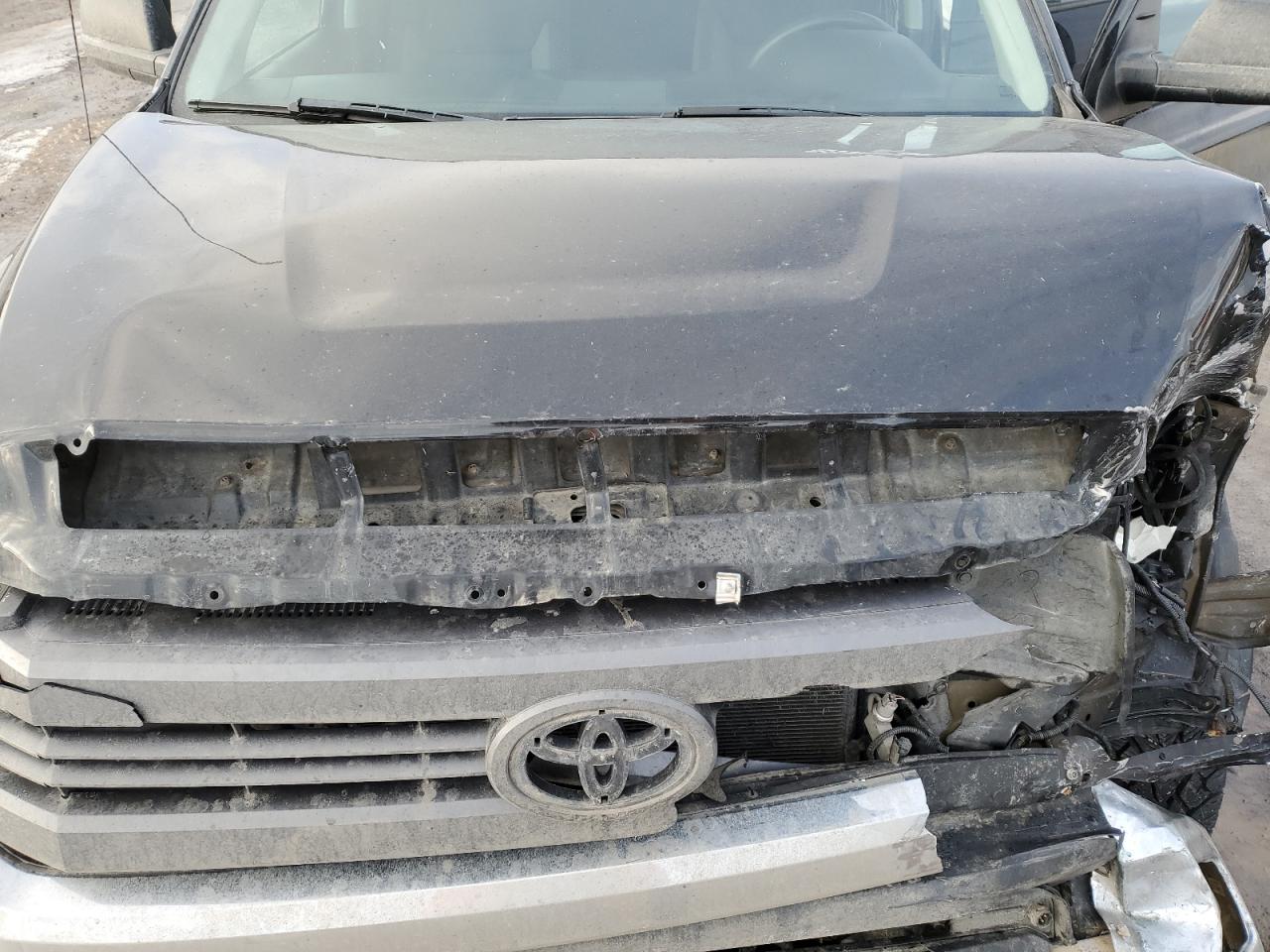 2015 Toyota Tundra VIN 5TFUY5F14FX450614 Copart auction photo, front end / side damage thumbnail 11