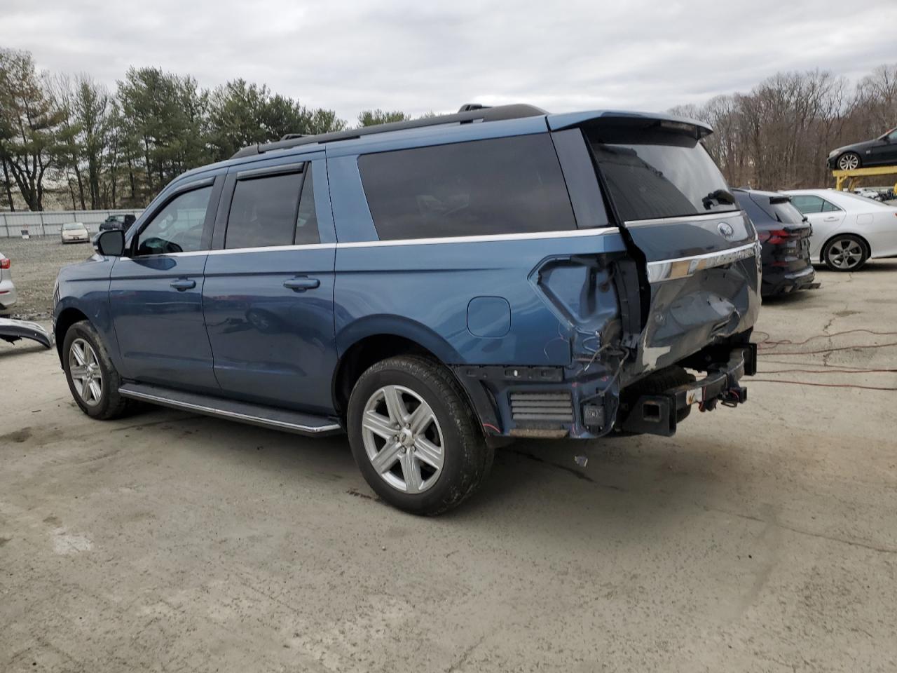 2018 Ford Expedition VIN 1FMJK1JT1JEA21047 Copart auction photo, rear end damage thumbnail 2