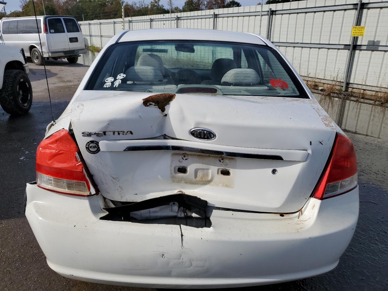 2007 KIA Spectra VIN KNAFE121875474196 Copart auction photo, rear end damage thumbnail 6