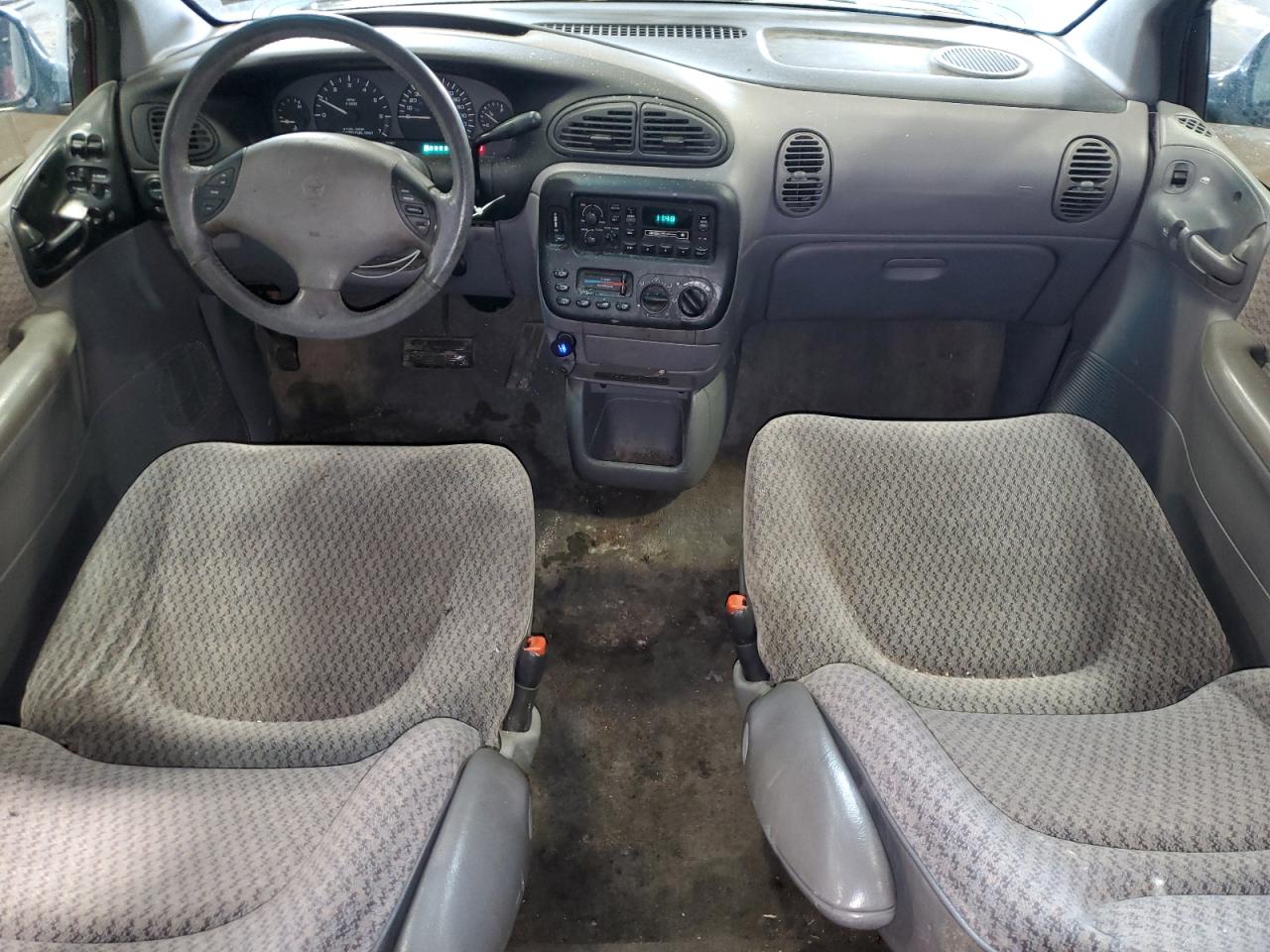 1999 Dodge Caravan VIN 1B4GP44G6XB826758 Copart auction photo, front end damage thumbnail 8