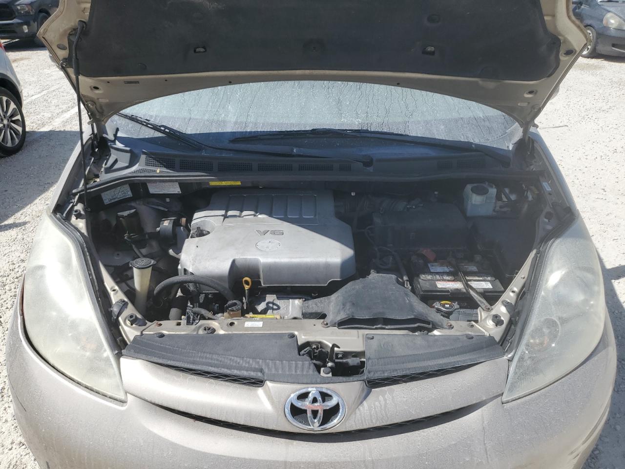 2007 Toyota Sienna VIN 5TDZK22C97S058801 Copart auction photo, water/flood damage thumbnail 12