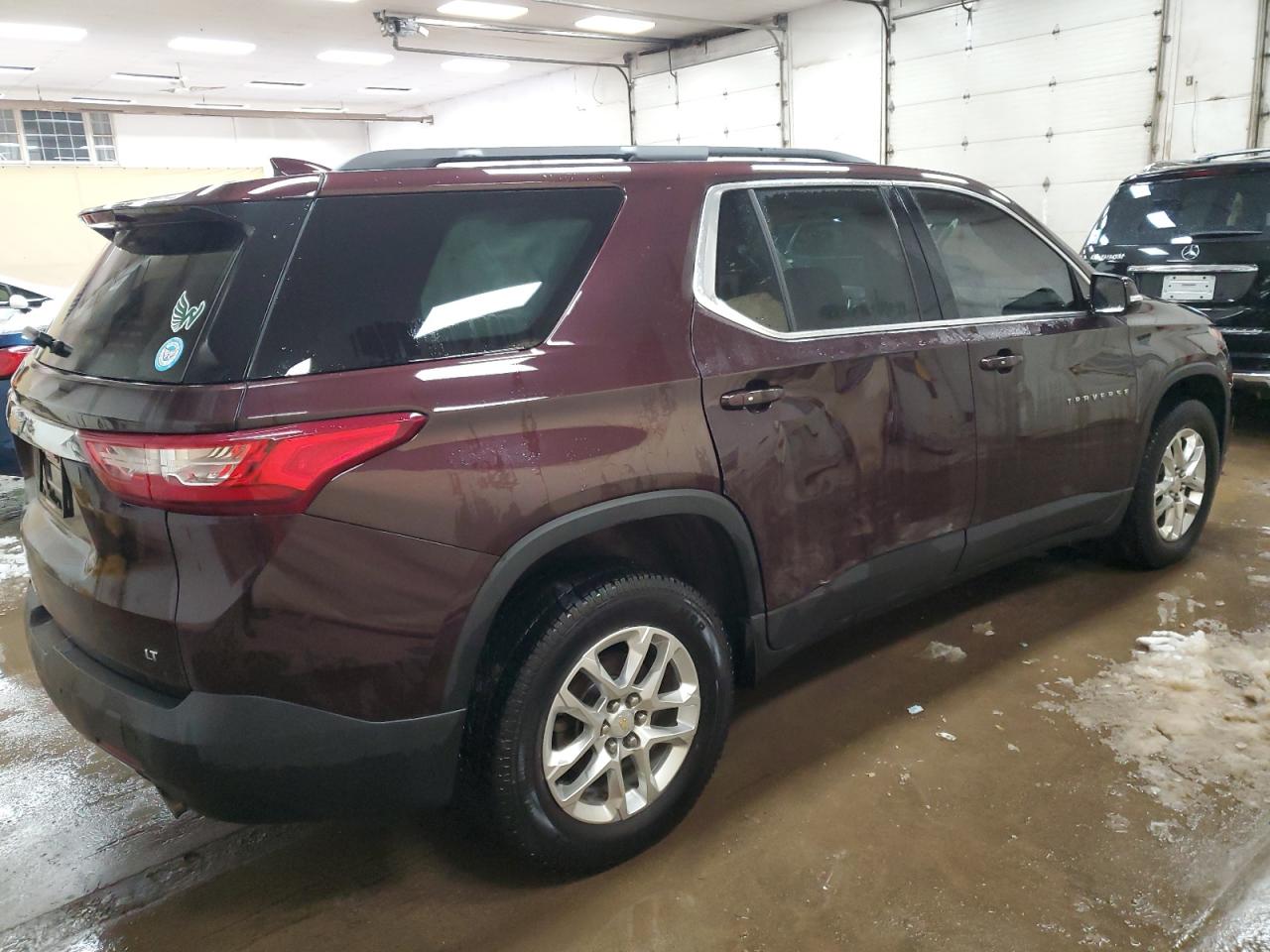 2019 Chevrolet Traverse VIN 1GNEVGKWXKJ116134 Copart auction photo, side / rear end damage thumbnail 3