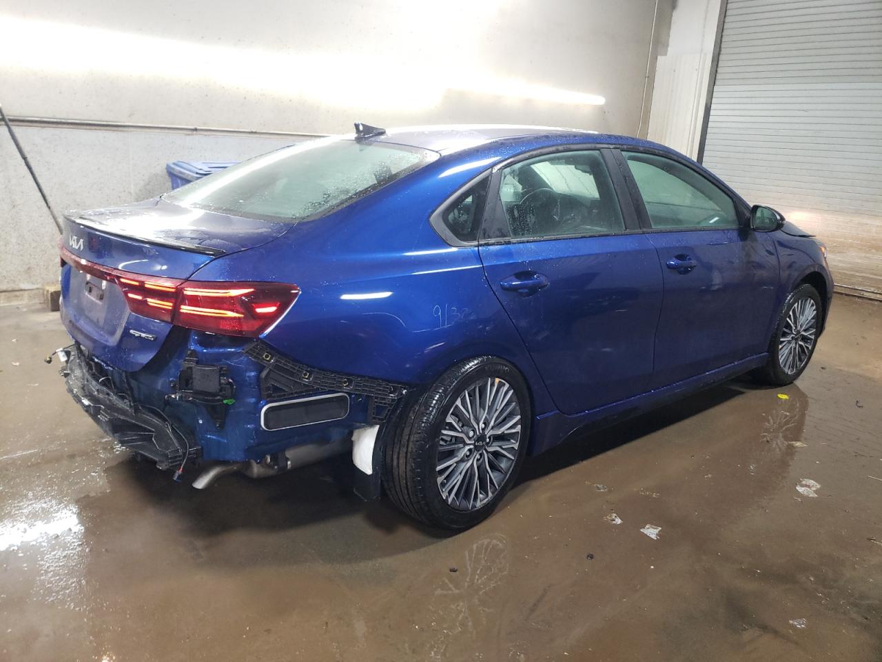 2024 KIA Forte VIN 3KPF54AD1RE763492 Copart auction photo, side / rear end damage thumbnail 3
