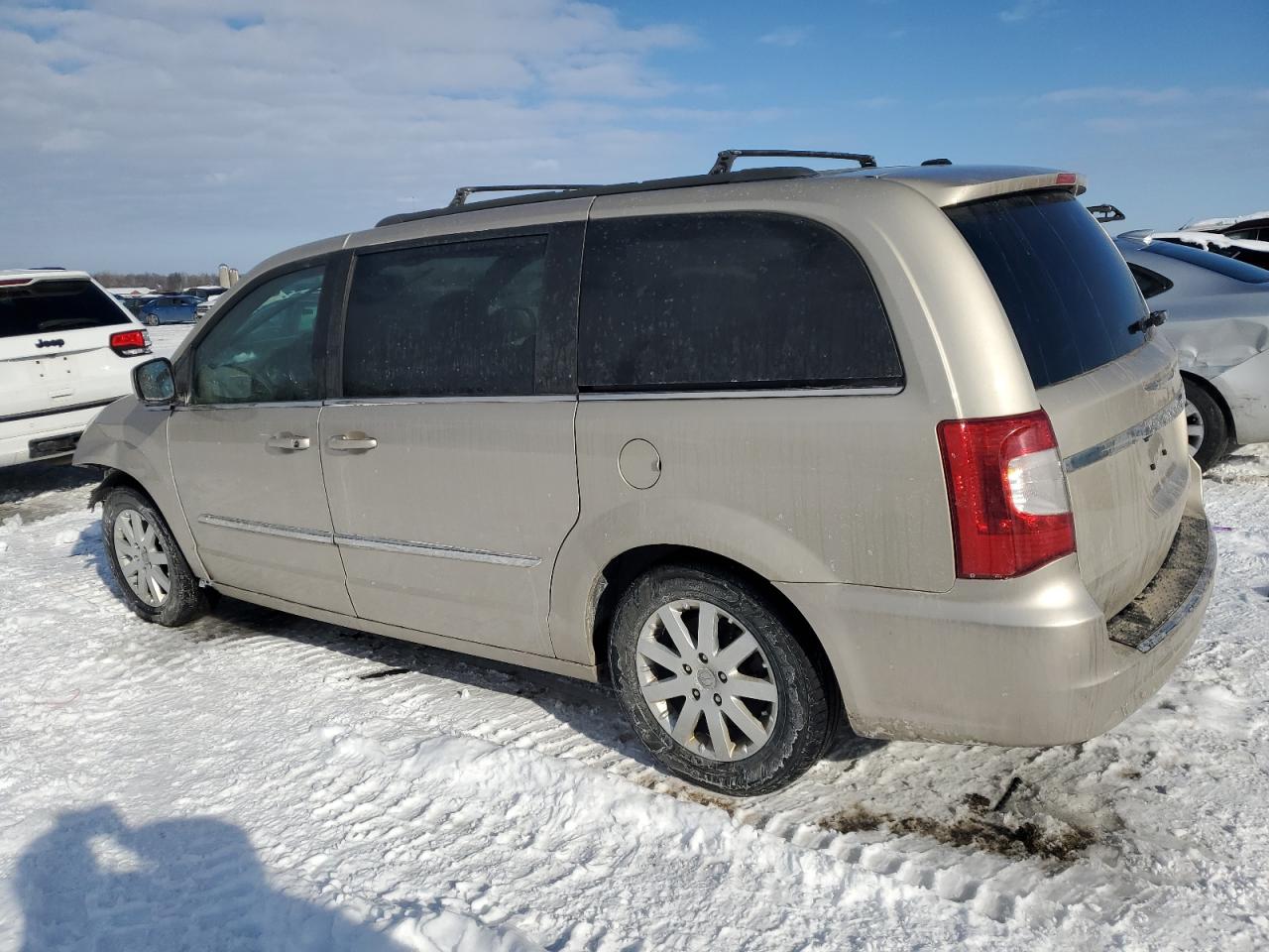 2013 Chrysler Town & Country VIN 2C4RC1BG6DR630860 Copart auction photo, front end damage thumbnail 2