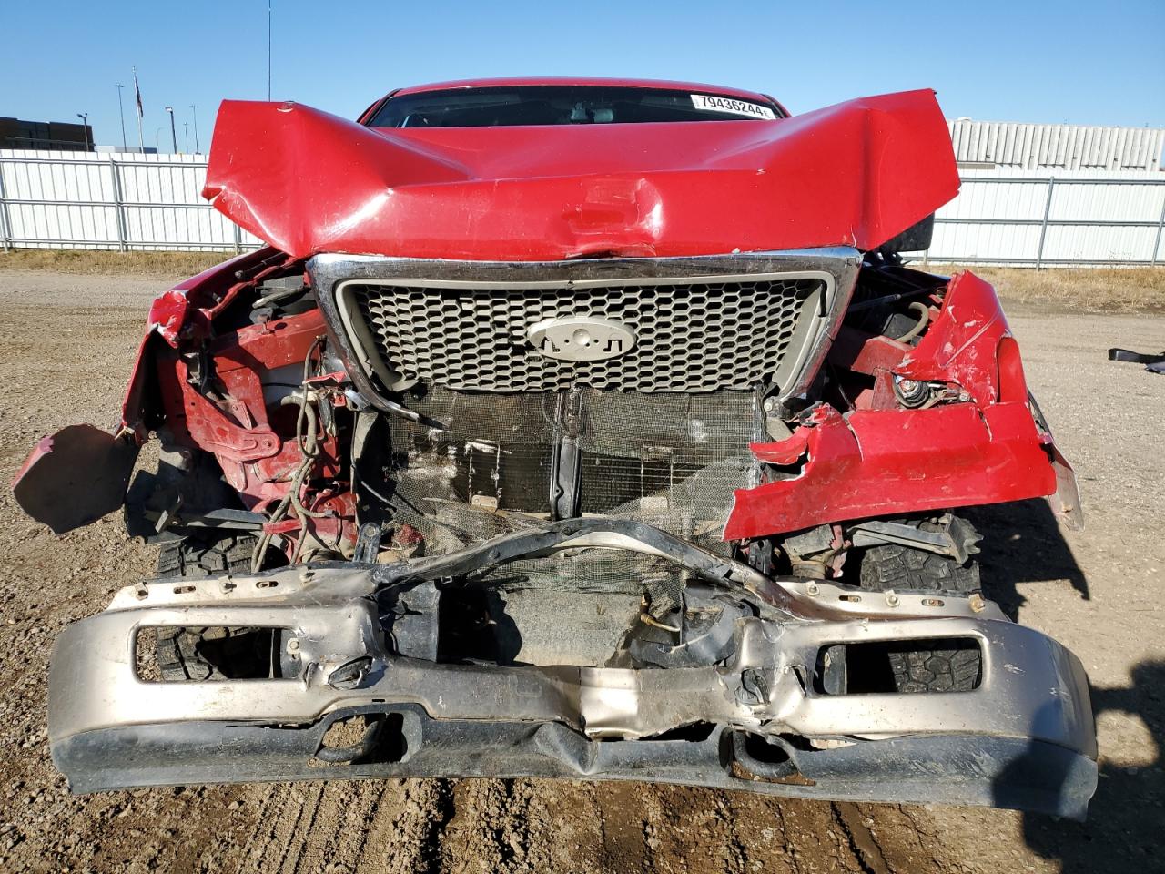 2004 Ford F-150 VIN 1FTPX14564NA85828 Copart auction photo, all over / mechanical damage thumbnail 5