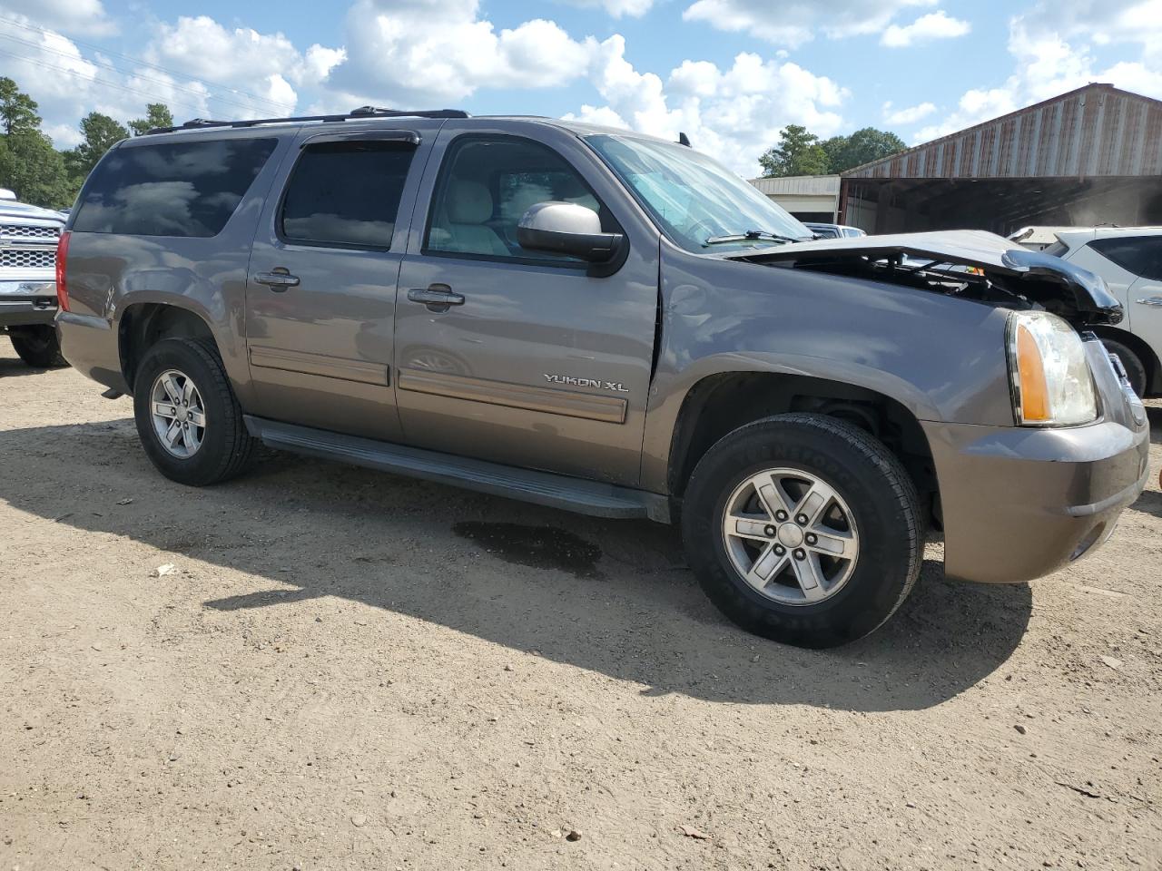 2013 GMC Yukon VIN 1GKS1HE04DR186564 Copart auction photo, front end damage thumbnail 4