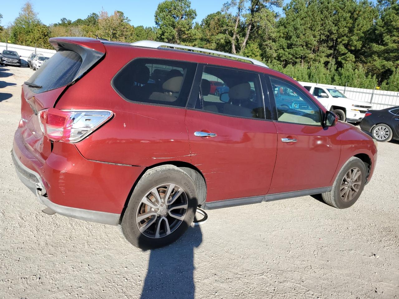 2016 Nissan Pathfinder VIN 5N1AR2MNXGC616823 Copart auction photo, rear end damage thumbnail 3