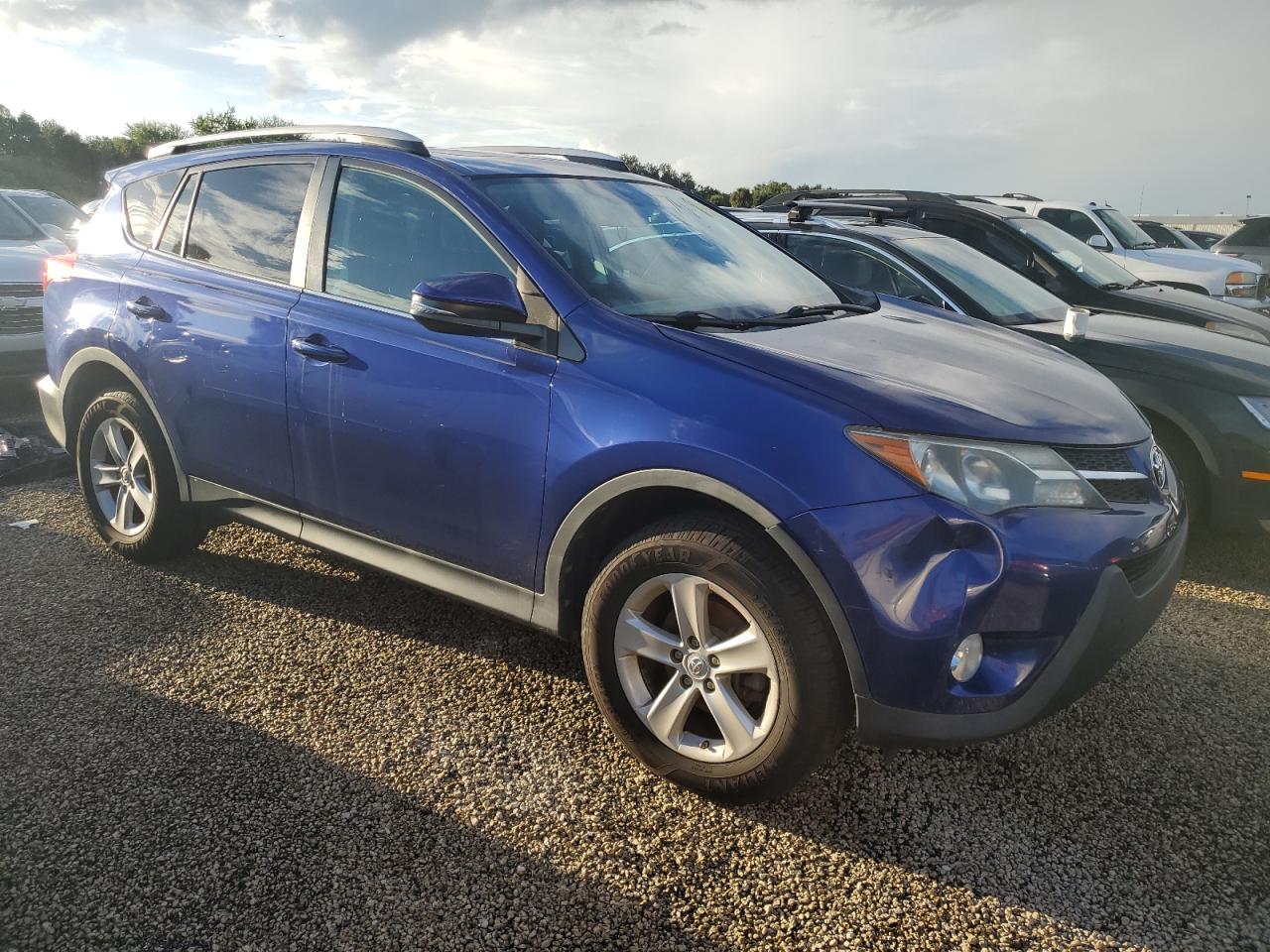 2014 Toyota RAV 4 VIN 2T3WFREV2EW082382 Copart auction photo, water/flood damage thumbnail 4