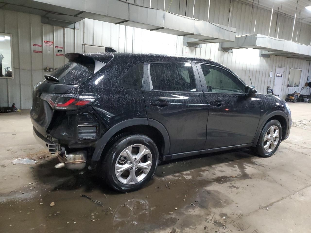 2024 Honda HR-V VIN 3CZRZ2H33RM760709 Copart auction photo, all over damage thumbnail 3