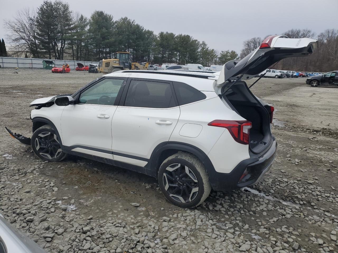 2024 KIA Seltos VIN KNDETCA71R7506919 Copart auction photo, front end damage thumbnail 2
