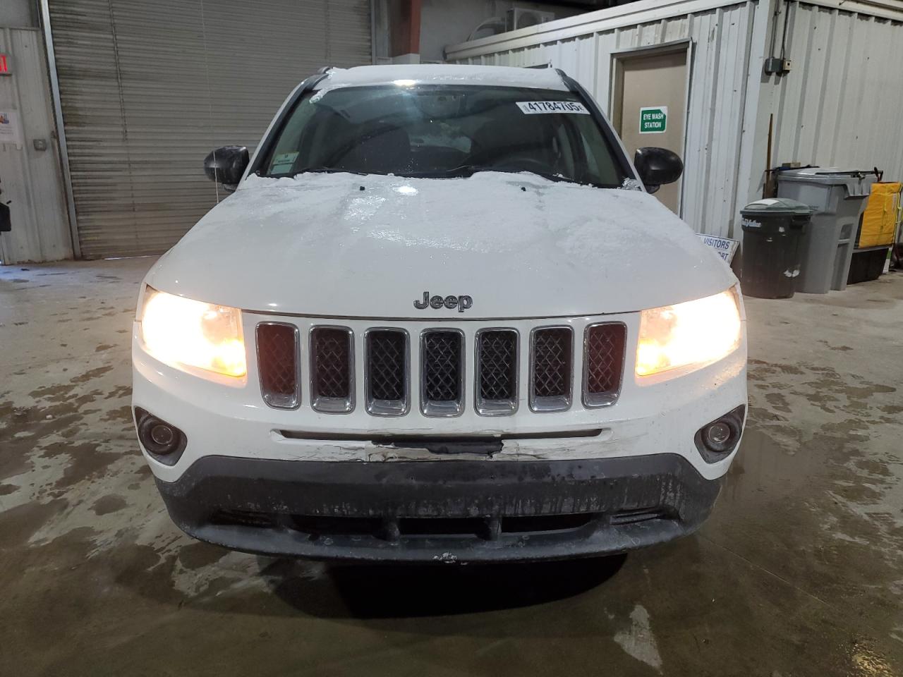 2011 Jeep Compass VIN 1J4NT1FA1BD137635 Copart auction photo, side damage thumbnail 5
