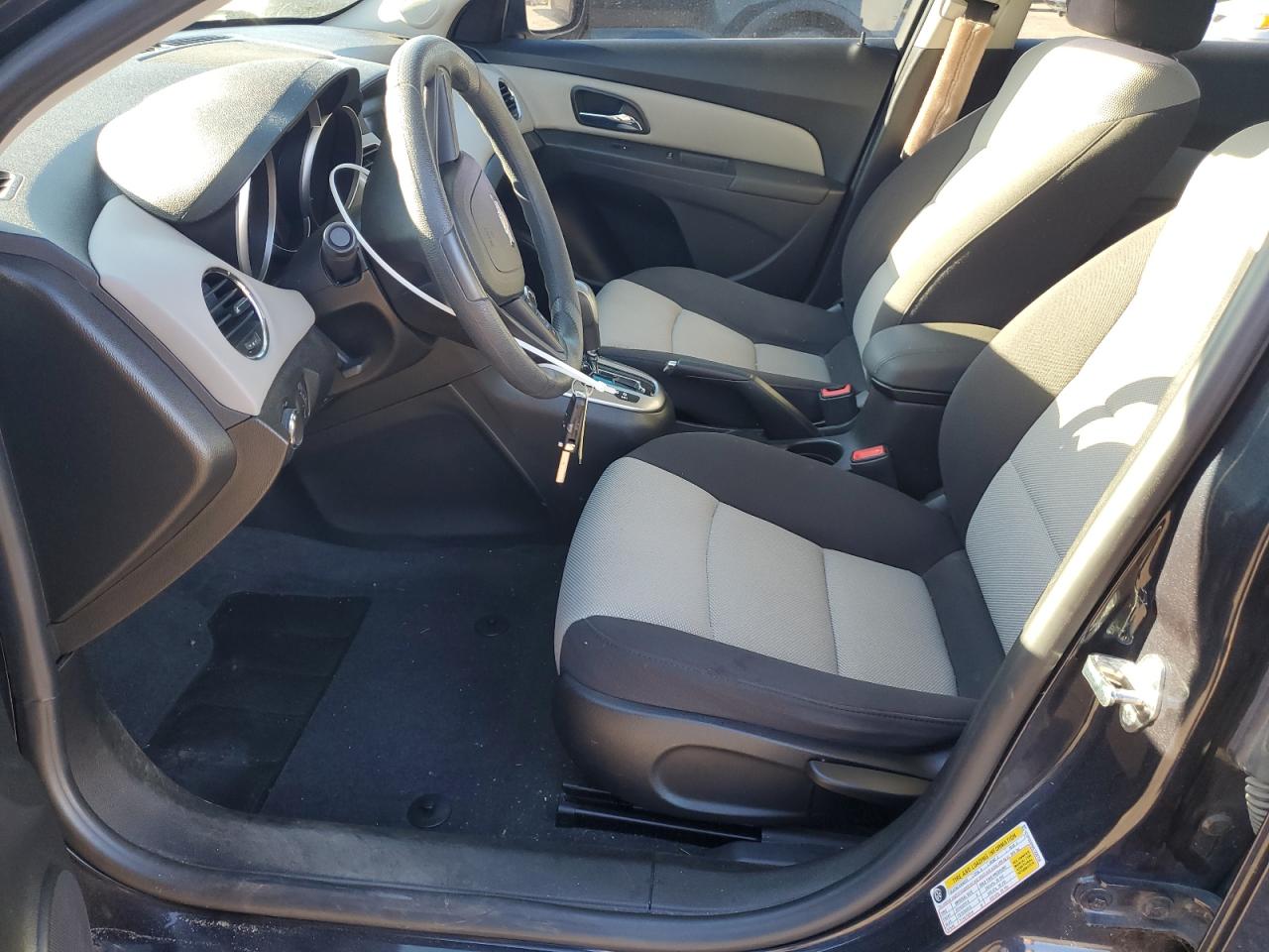 2016 Chevrolet Cruze VIN 1G1PC5SH8G7220759 Copart auction photo, front end damage thumbnail 7
