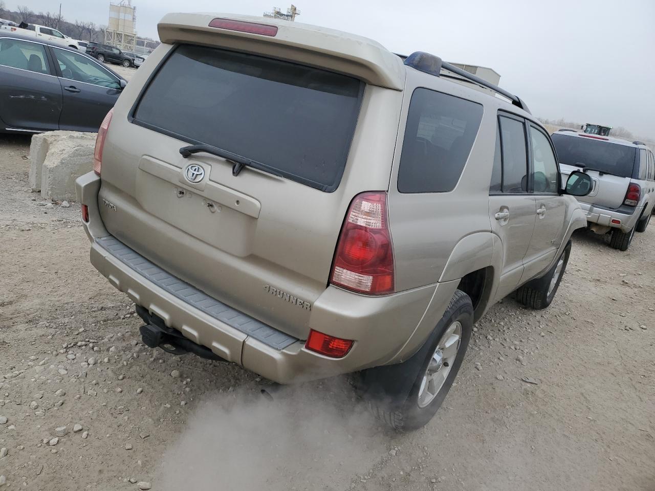2005 Toyota 4Runner VIN JTEBT14R550048398 Copart auction photo, front end damage thumbnail 3