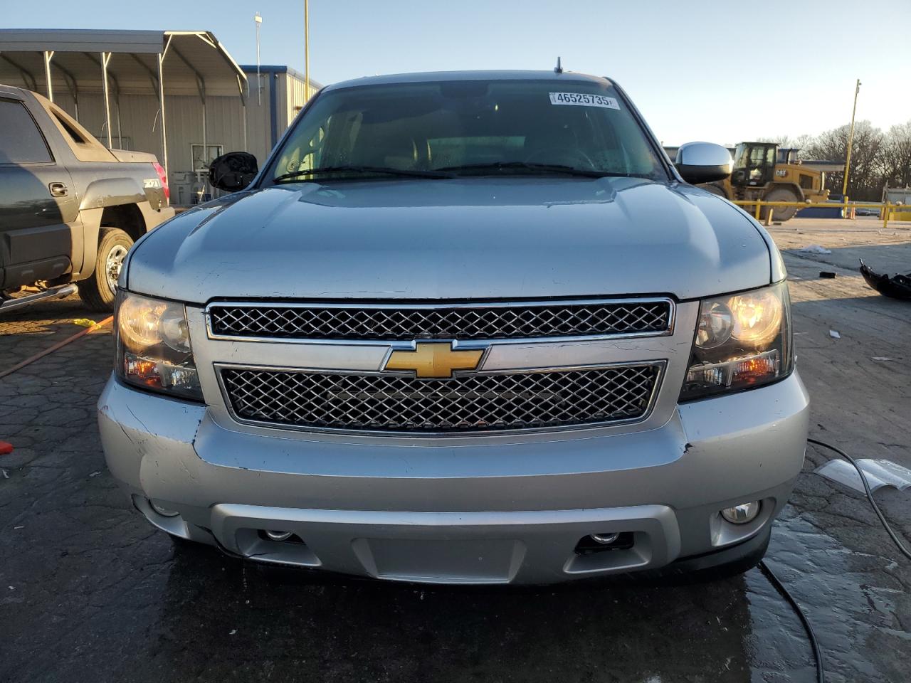2013 Chevrolet Suburban VIN 1GNSKKE77DR179148 Copart auction photo, front end / side damage thumbnail 5