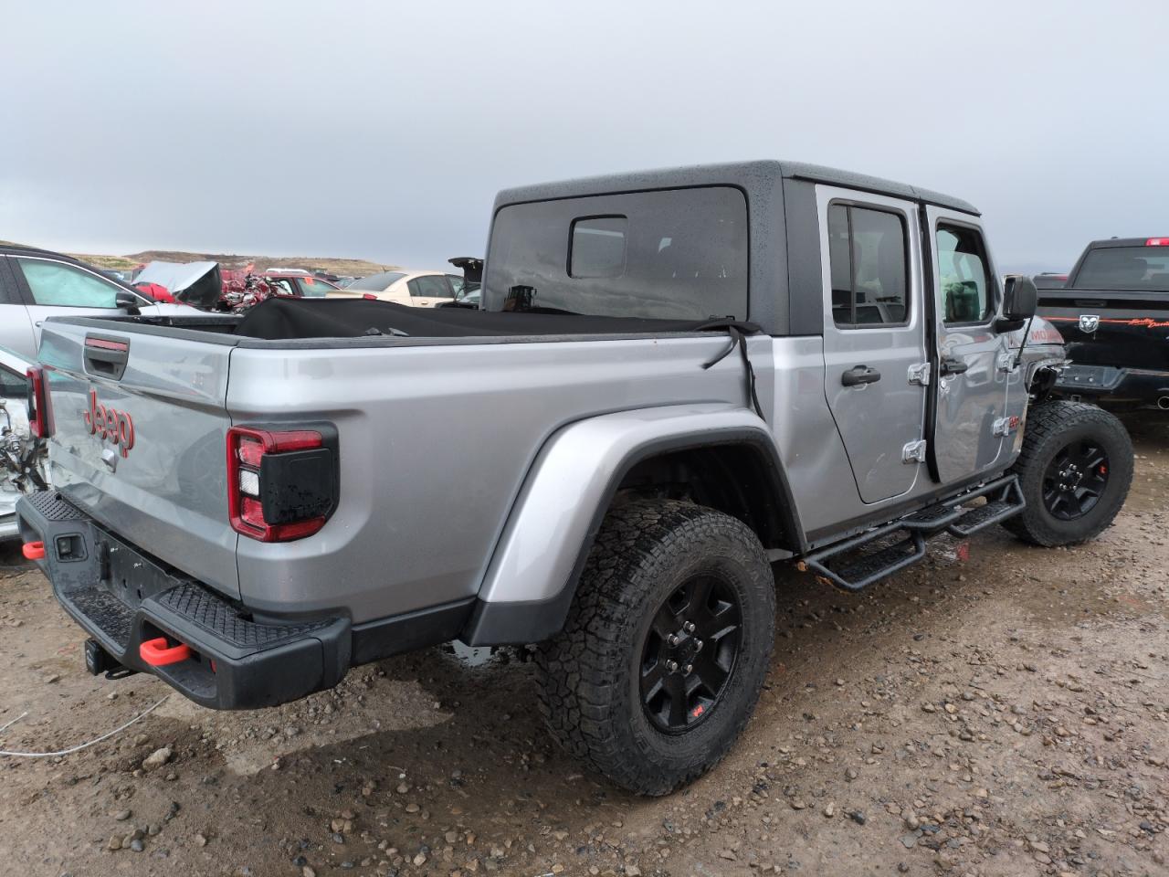 2021 Jeep Gladiator VIN 1C6JJTEG4ML537846 Copart auction photo, front end damage thumbnail 3