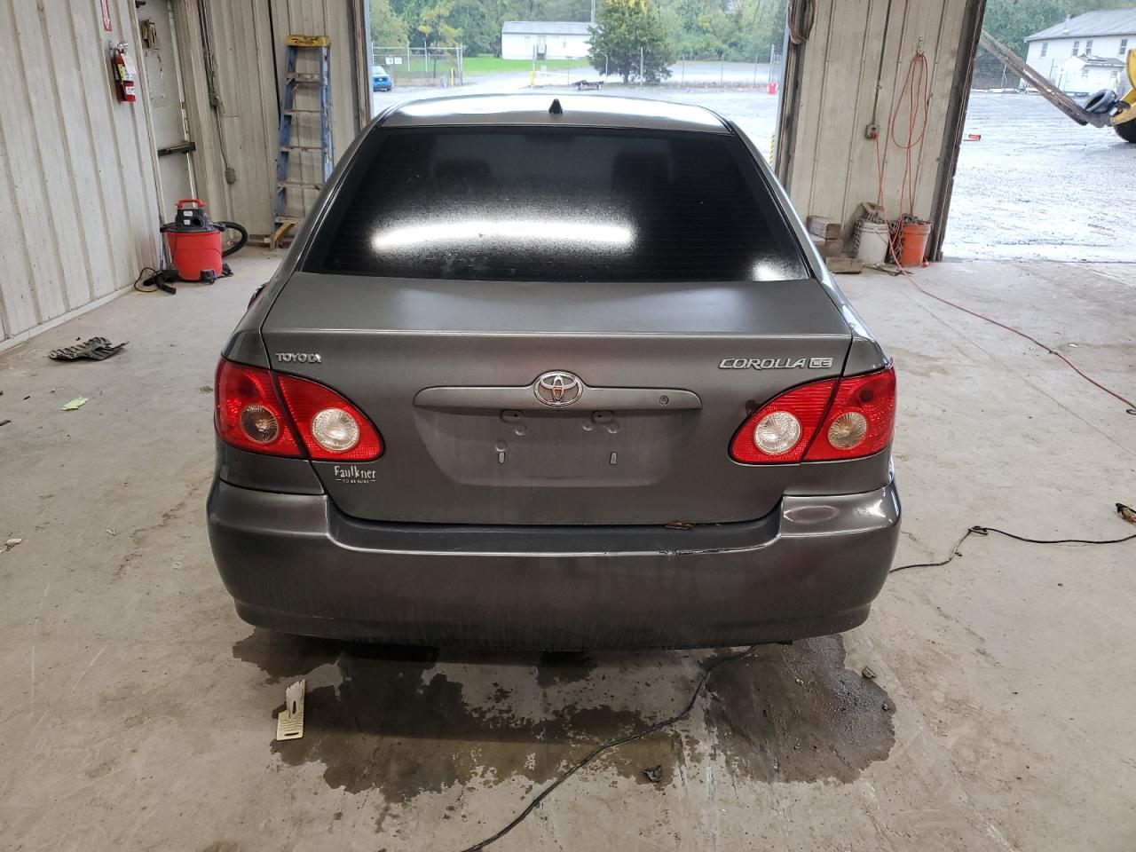 2005 Toyota Corolla VIN 2T1BR32E25C466230 Copart auction photo, front end / rear end damage thumbnail 6