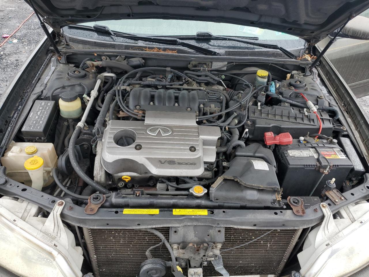 2001 Infiniti I VIN JNKCA31A01T000937 Copart auction photo, front end / minor dent/scratches damage thumbnail 11