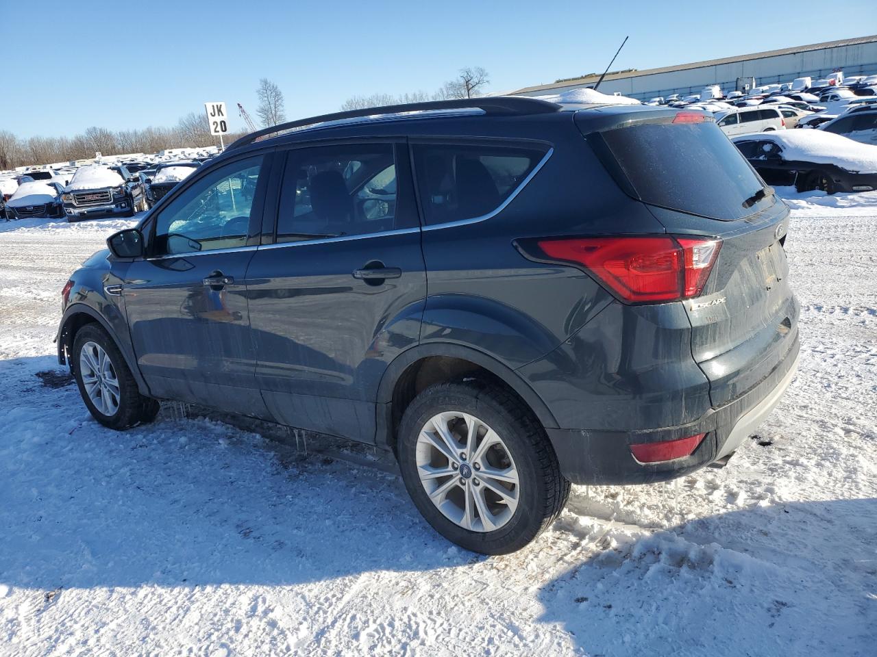 2019 Ford Escape VIN 1FMCU9HD1KUB23195 Copart auction photo, front end / minor dent/scratches damage thumbnail 2