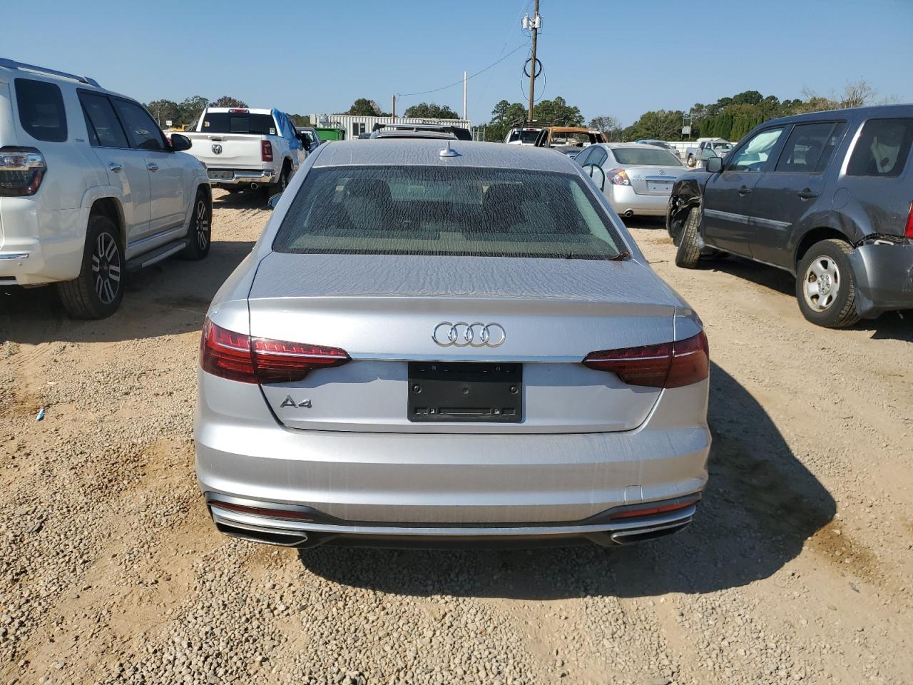 2020 Audi A4 VIN WAUGMAF45LA064386 Copart auction photo, front end / minor dent/scratches damage thumbnail 6